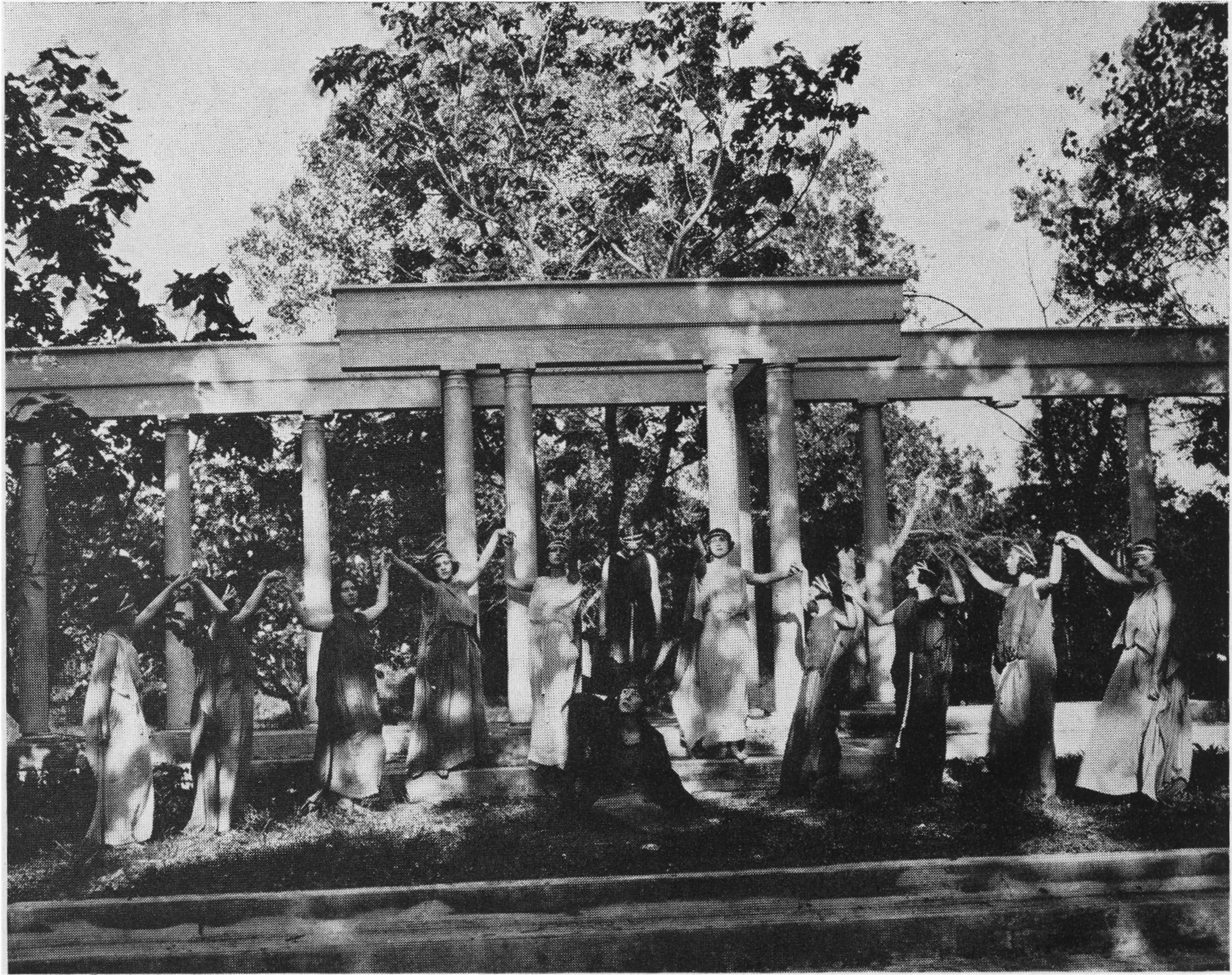 Black and white image of USAO's Greek Theater in 1926